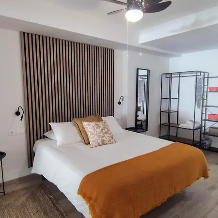 San Miguel Deluxe Ii - *