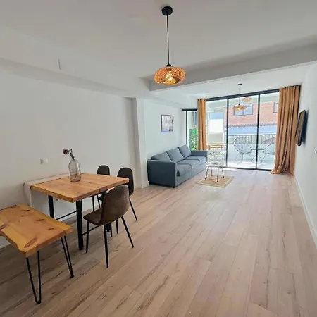 San Miguel Deluxe Ii - *