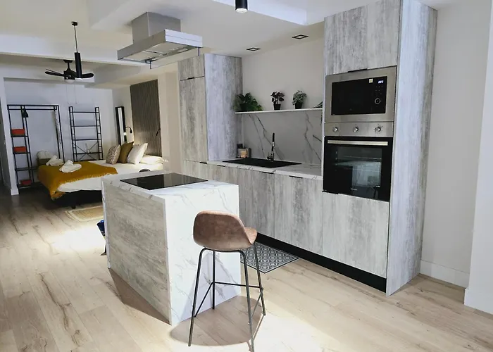 San Miguel Deluxe Ii -